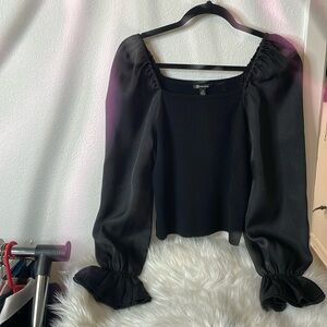 NWT Versona Black Lady’s Blouse